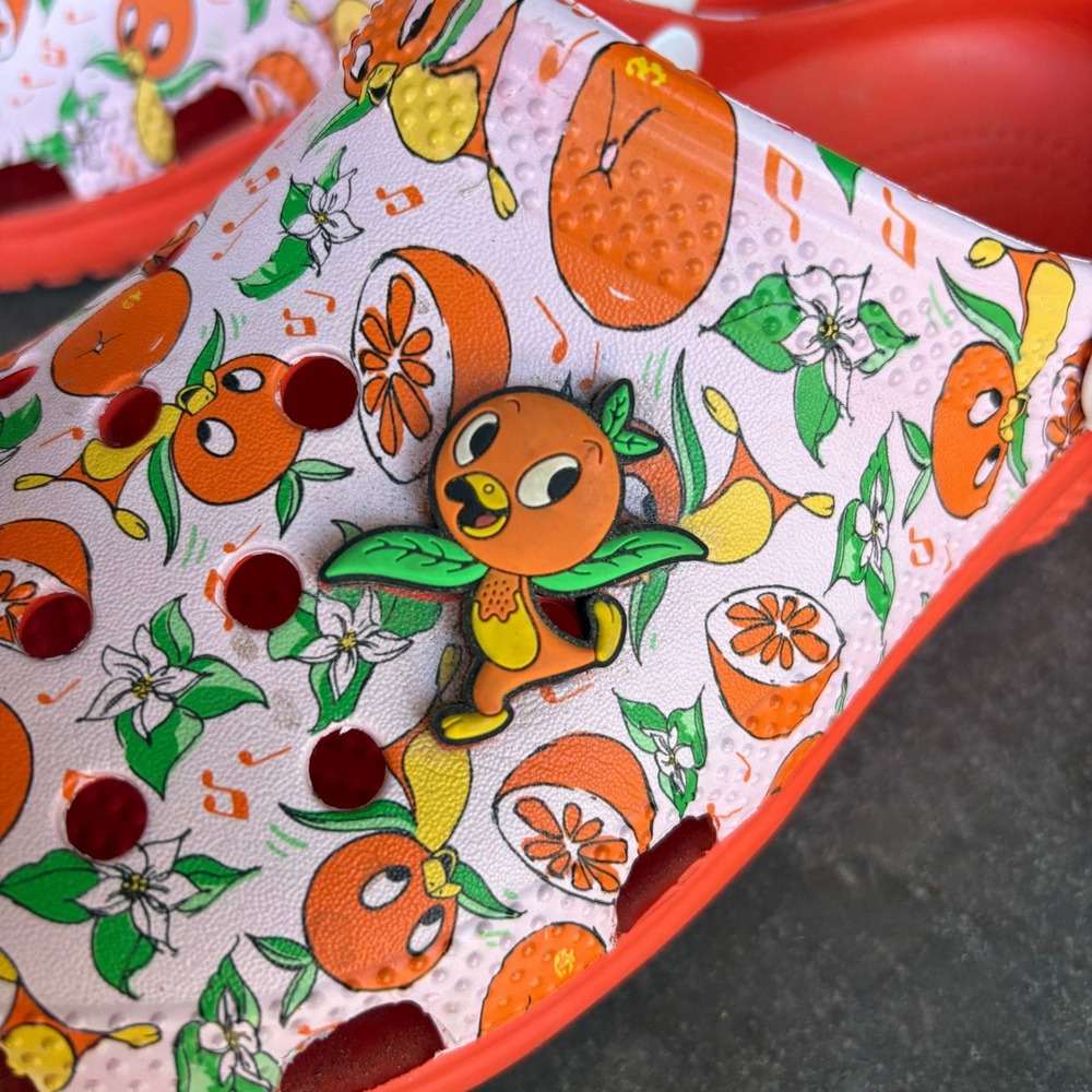 Crocs Disney 50th Anniversary Orange Bird Clogs M7 W9 White Orange Summer Travel - Picture 4 of 10
